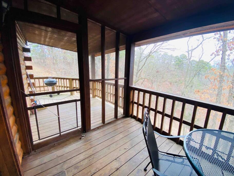 The Loft At Bear Mountain Log Cabins Eureka Springs Esterno foto