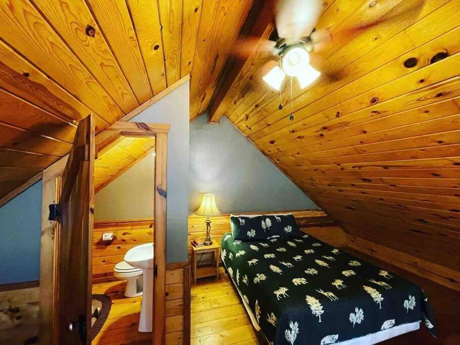The Loft At Bear Mountain Log Cabins Eureka Springs Esterno foto